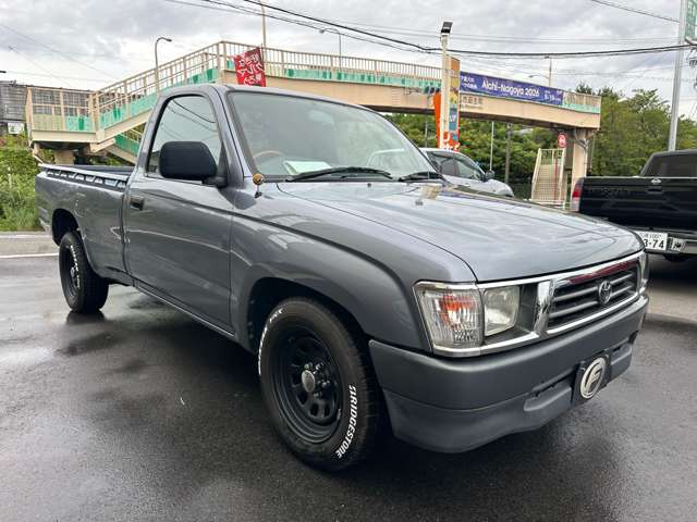 Toyota Hilux 3
