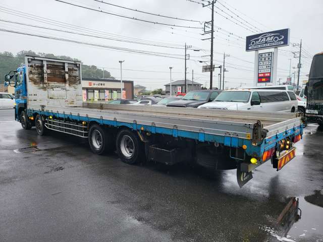 UD Trucks Quon 7