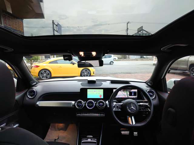 Mercedes-Benz GLB 9