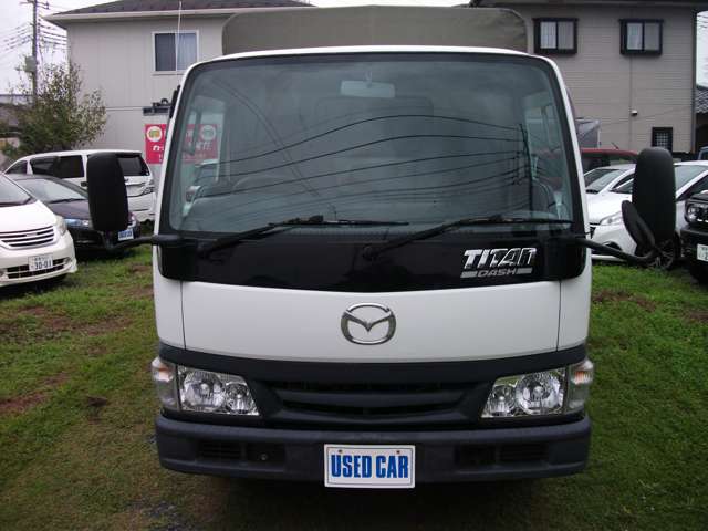 Mazda Titan Dash 2