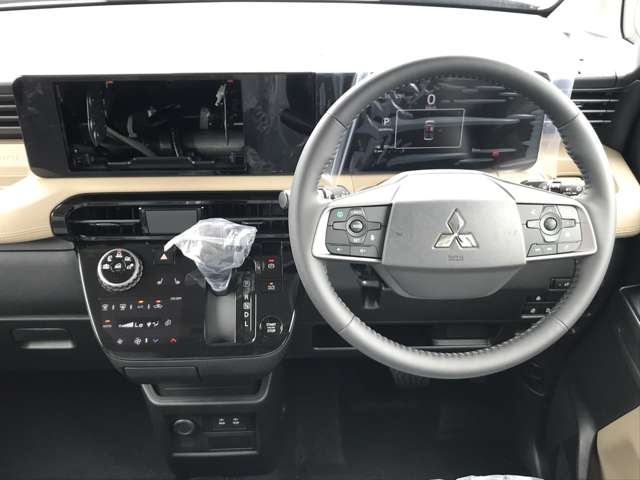 Mitsubishi Delica Mini 9