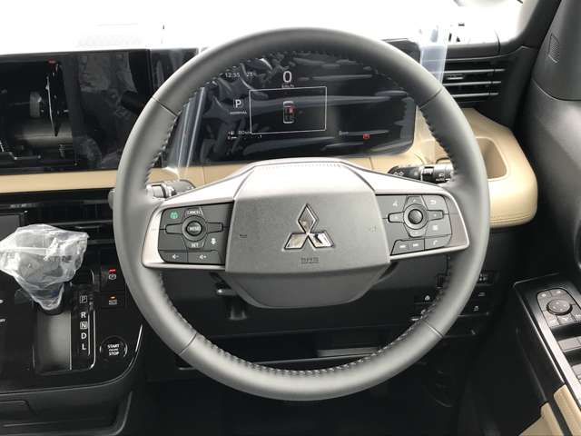 Mitsubishi Delica Mini 10