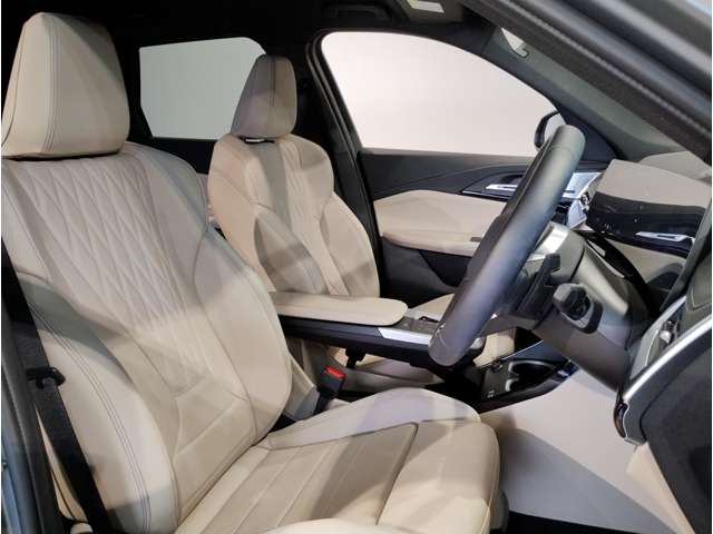 BMW X1 12