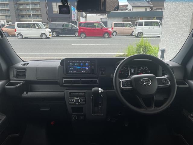 Daihatsu Atrai 11
