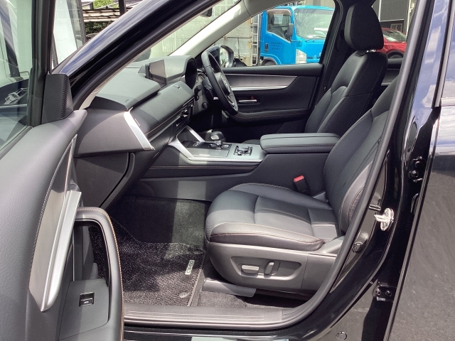 Mazda CX-60 9