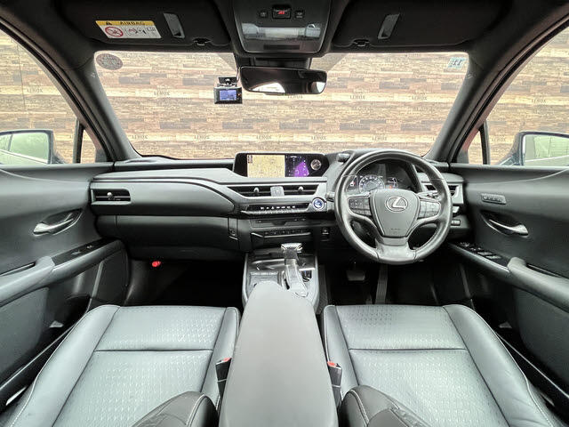 Lexus UX 3