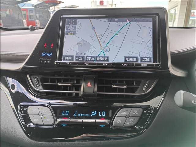 Toyota C-HR 6
