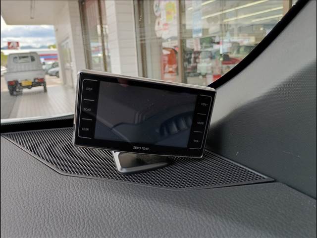 Toyota C-HR 9