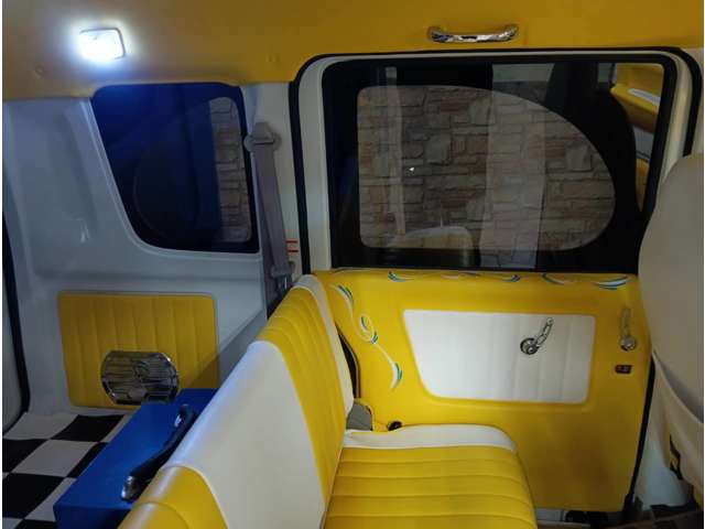 Suzuki Every 8