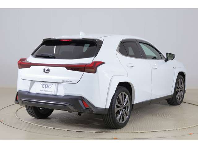 Lexus UX 2