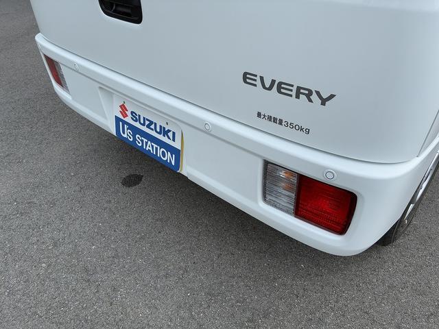 Suzuki Every 12