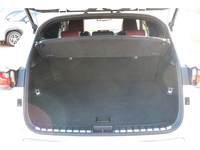 Lexus NX 11