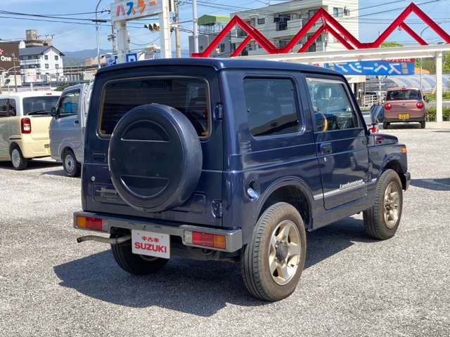 Suzuki Jimny 11