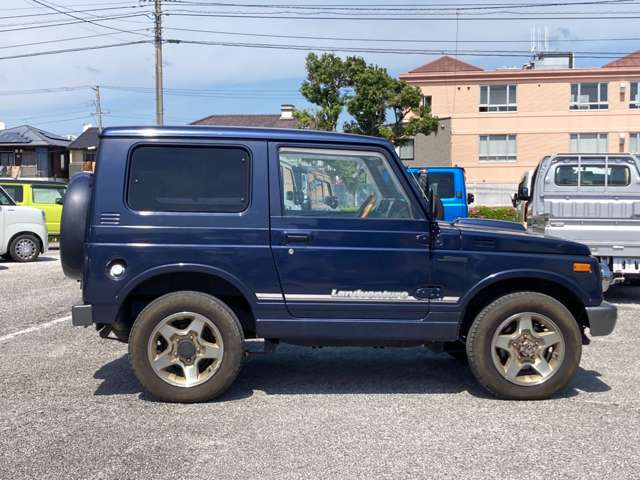 Suzuki Jimny 10