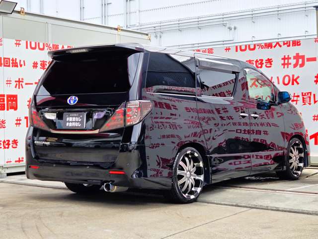 Toyota Vellfire 10