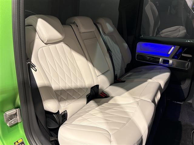 Mercedes-Benz G-Class 11