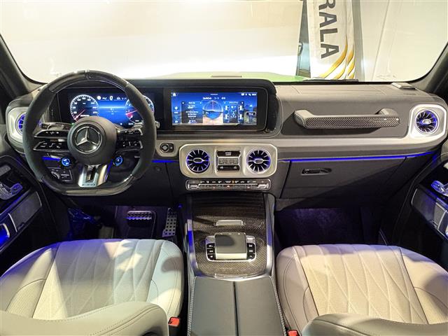 Mercedes-Benz G-Class 7