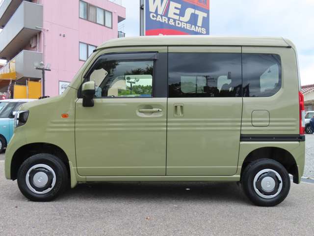 Honda N-VAN 8