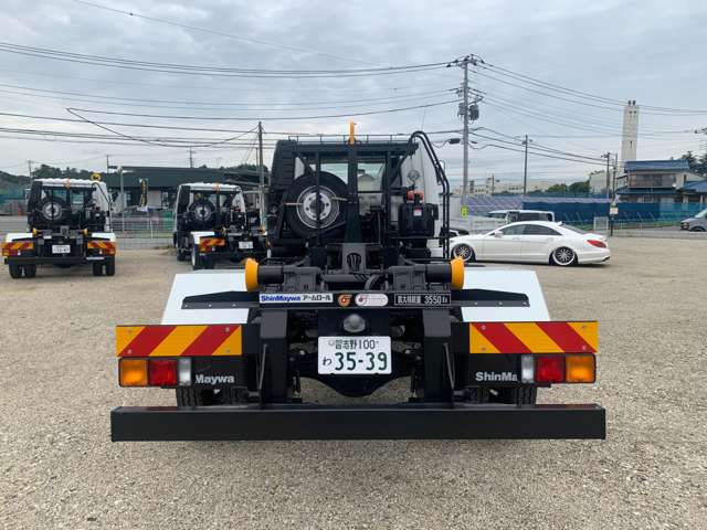 Mitsubishi Fuso Fighter 8