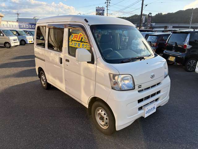 Daihatsu Hijet Cargo 13