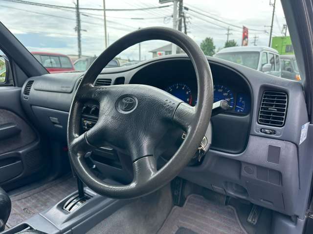 Toyota Hilux 11