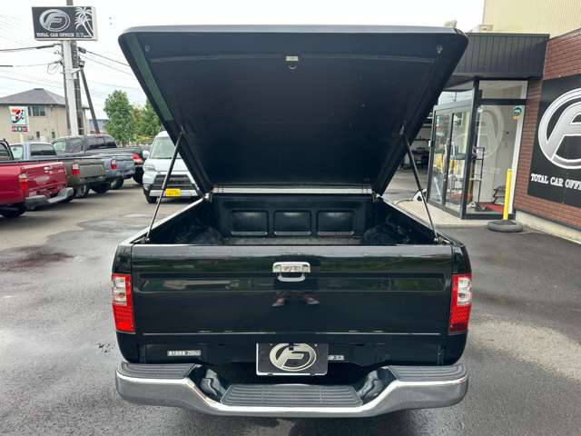 Toyota Hilux 5