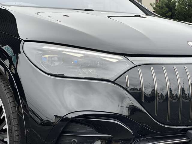 Mercedes-Benz EQE SUV 5
