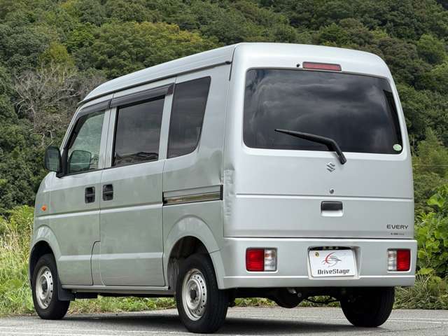 Suzuki Every 4