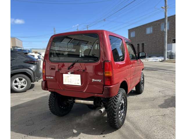 Suzuki Jimny 3
