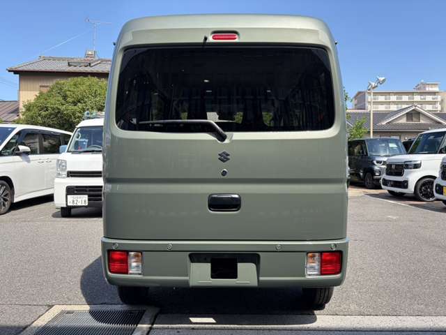 Suzuki Every 12