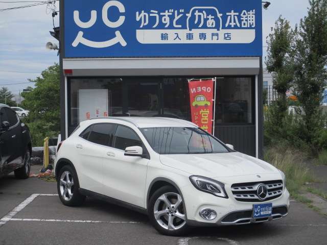 Mercedes-Benz GLA-Class 8