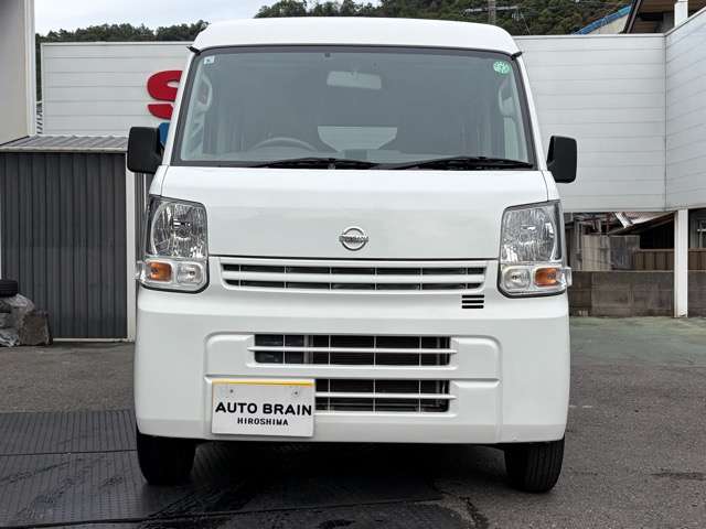 Nissan NV100 Clipper 2