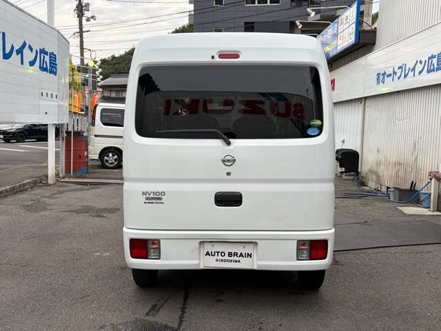 Nissan NV100 Clipper 5