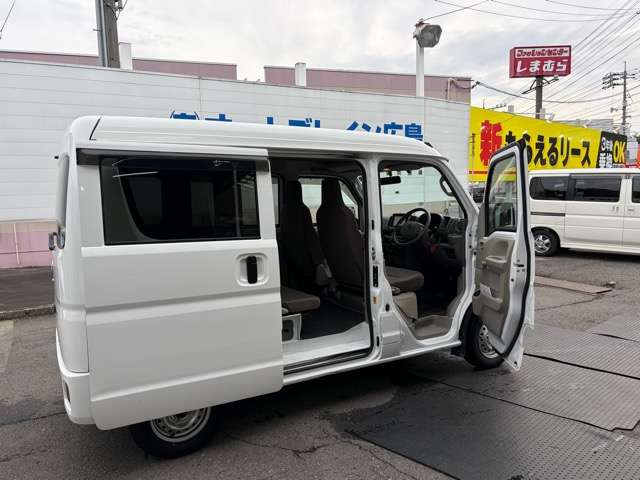 Nissan NV100 Clipper 6