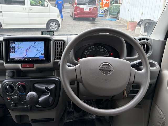 Nissan NV100 Clipper 8