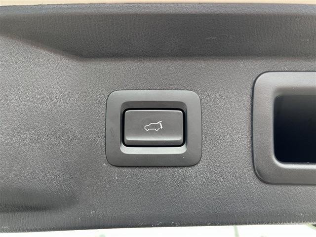 Mazda CX-8 12