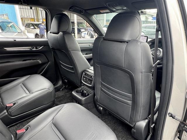 Mazda CX-8 9