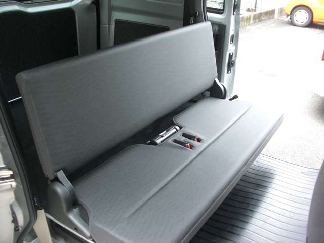 Suzuki Every 9