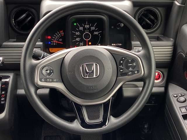 Honda N-VAN 8