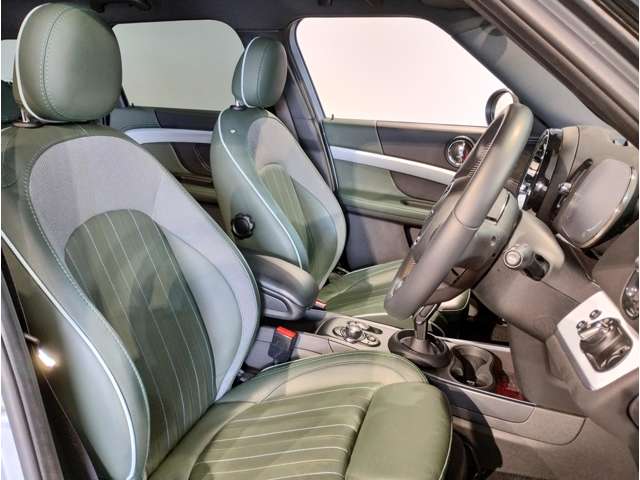 MINI Crossover 12