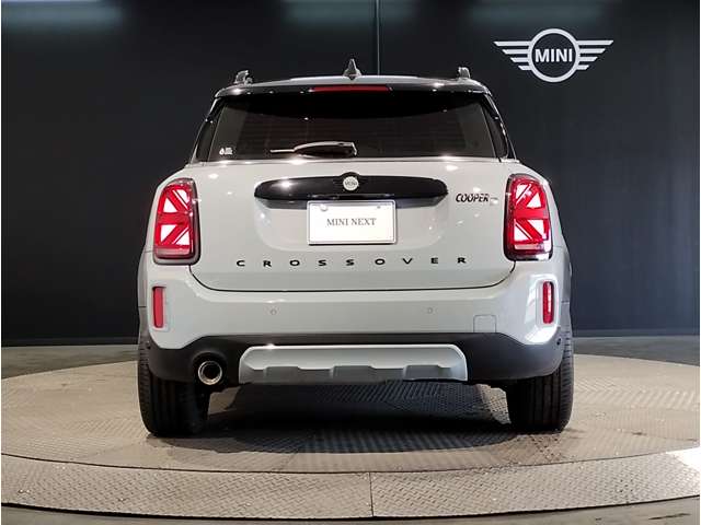 MINI Crossover 9