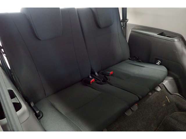 Toyota Wish 11