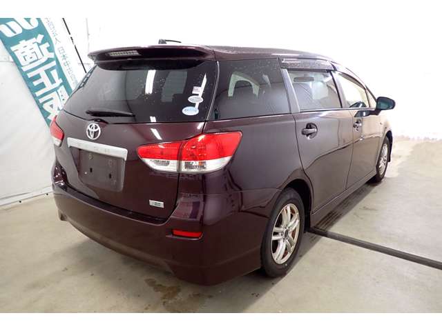 Toyota Wish 4