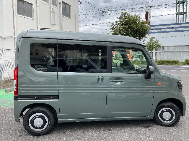 Honda N-VAN 11