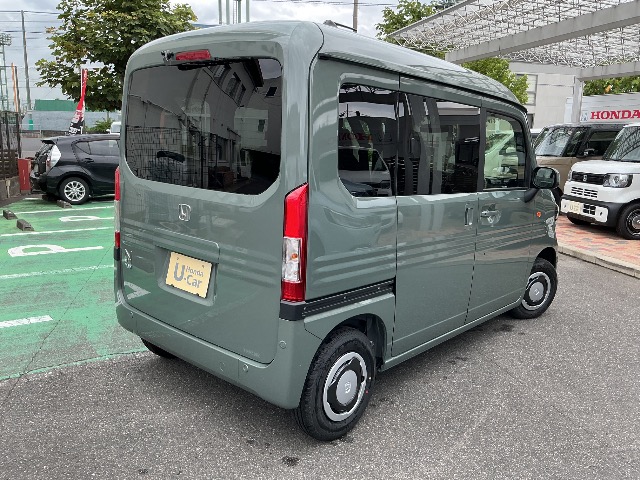 Honda N-VAN 12