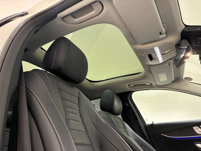 Mercedes-Benz E-Class All-Terrain 6