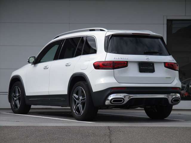 Mercedes-Benz GLB 6