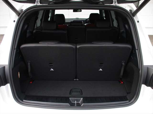 Mercedes-Benz GLB 9