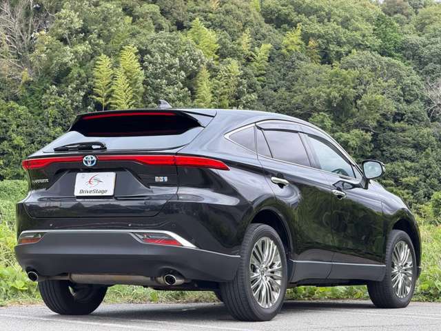 Toyota Harrier 6