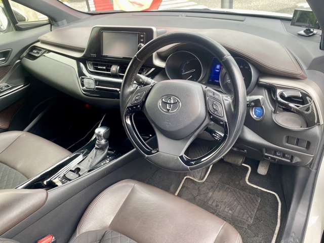 Toyota C-HR 9